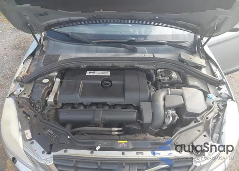 2012 Volvo Xc60 3.2 Premier z USA, uszkodzony, nr VIN YV4952DL2C2251505